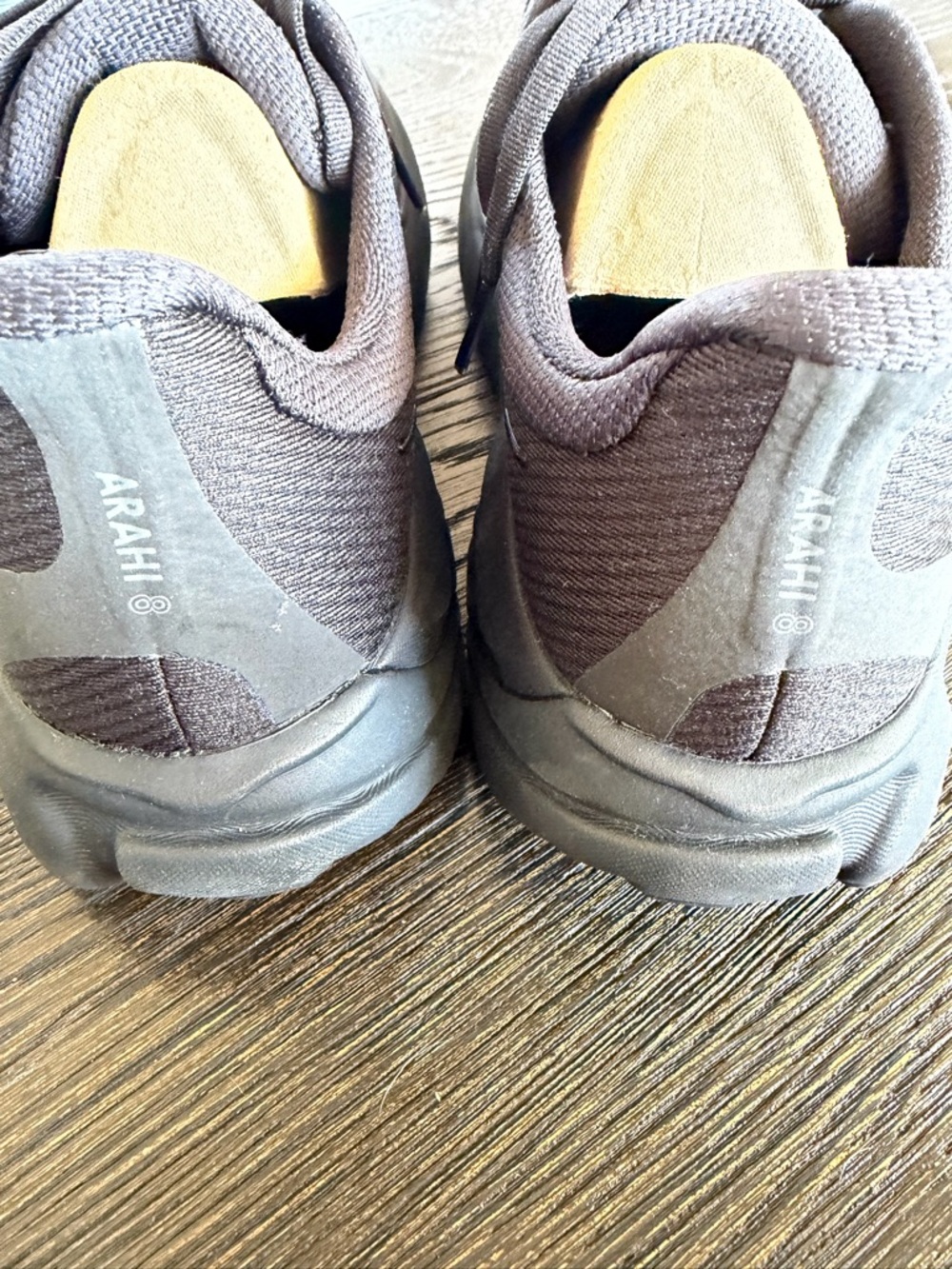 HOKA Arahi 8 Stability Running Shoe (Women) size 11 - new - Picture 6 of 9
